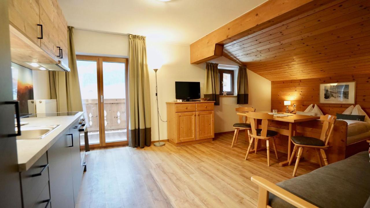 Ranstl Ferienwohnungen Flachau Exterior photo